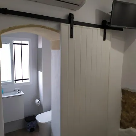 Romana مْبيخير ذي لا فرونتيرا